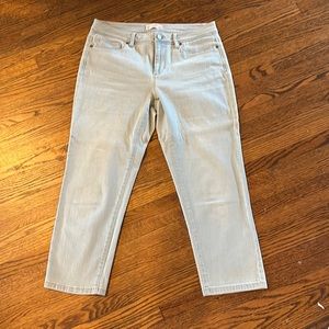 J. Jill, denim jeans, authentic fit cropped style. Size 6.  Very good condition